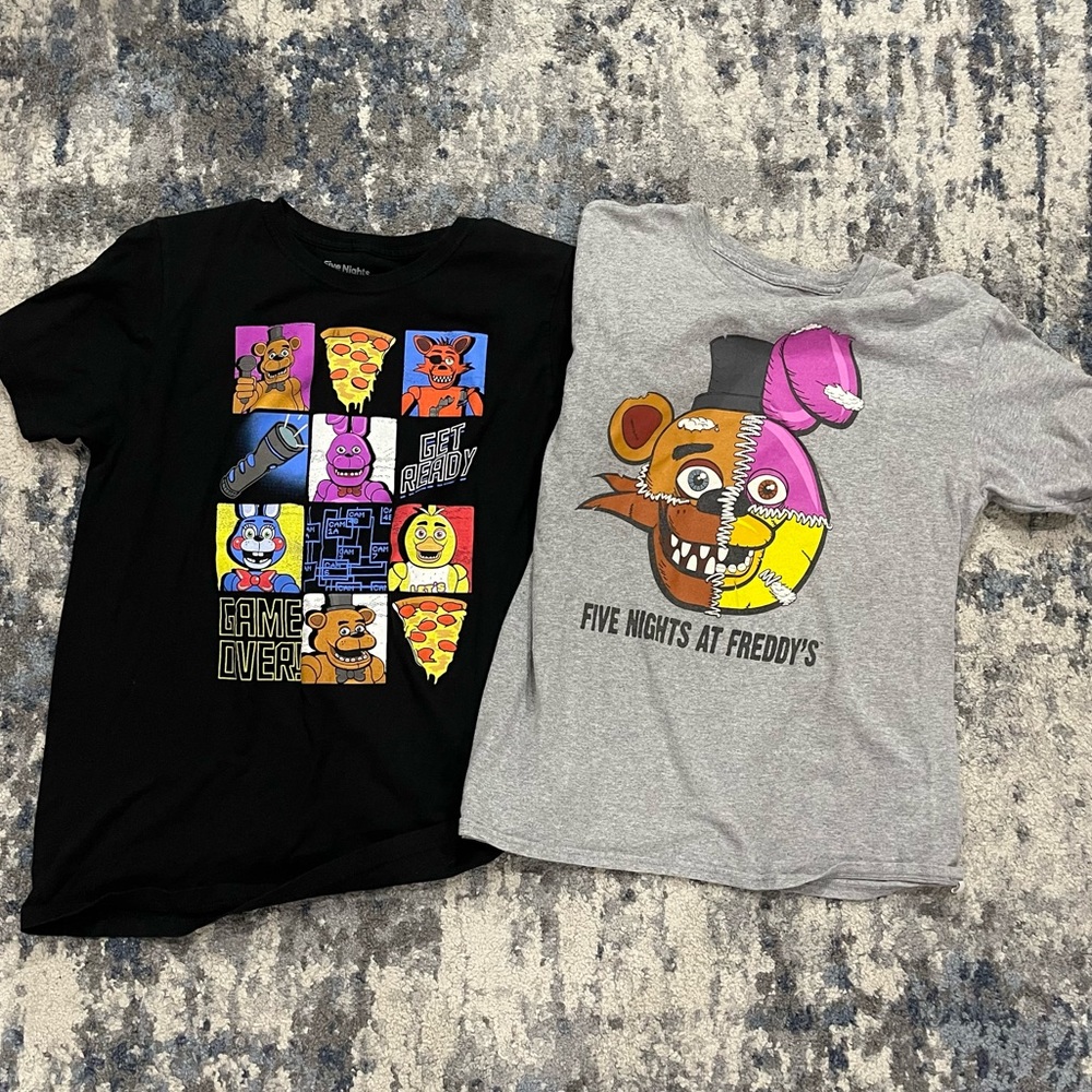 Set of 2 Boys Five Nights at Freddys Short Sleeve Graphic T-Shirt Size Boys XL